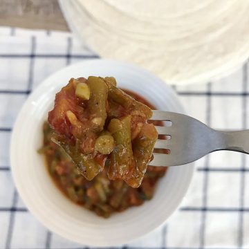 green beans in tomato sauce