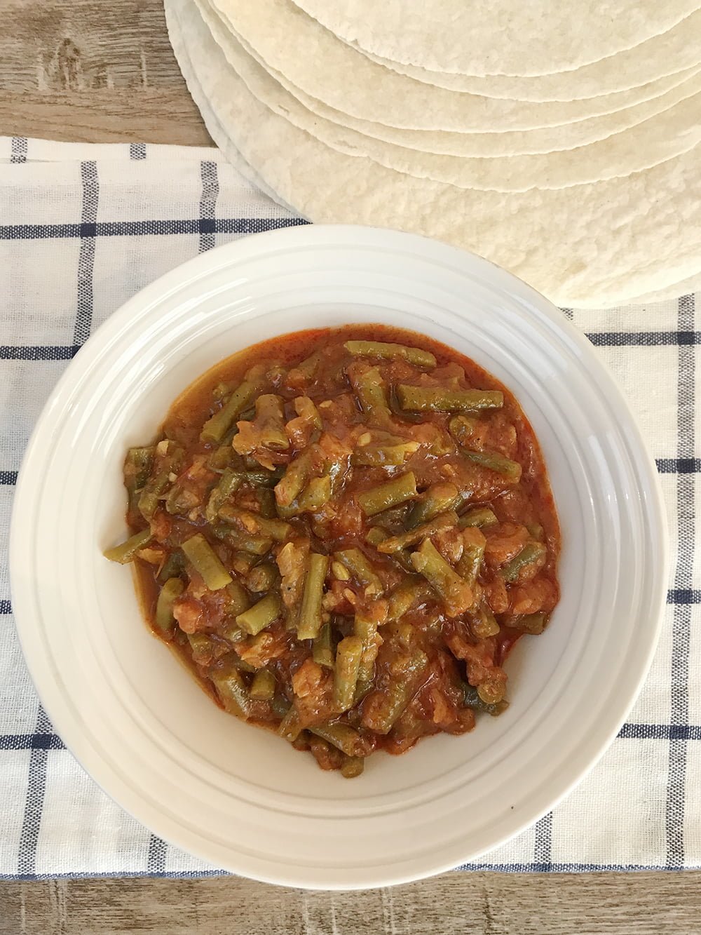 green beans in tomato sauce greek style way