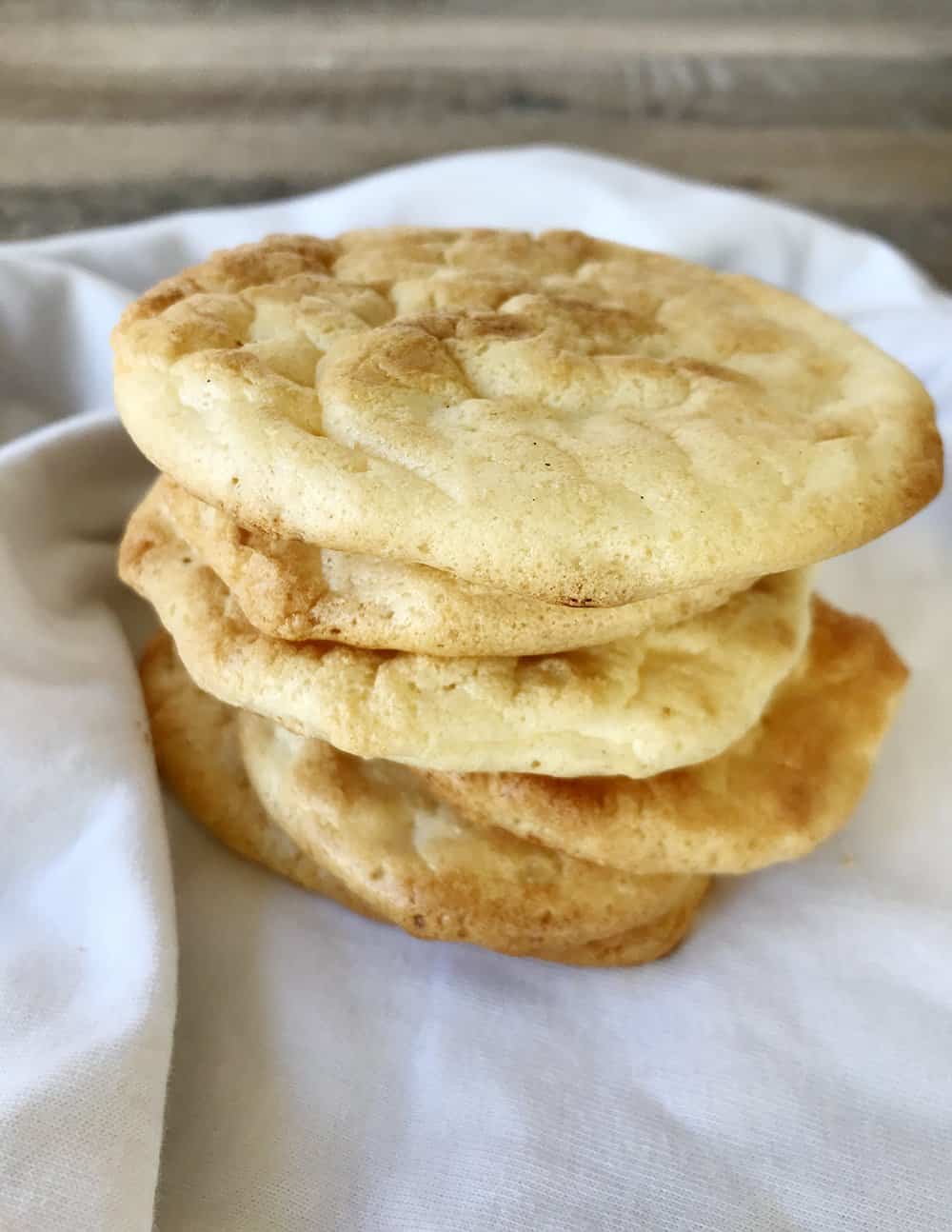 3 ingredients keto Cloud Bread