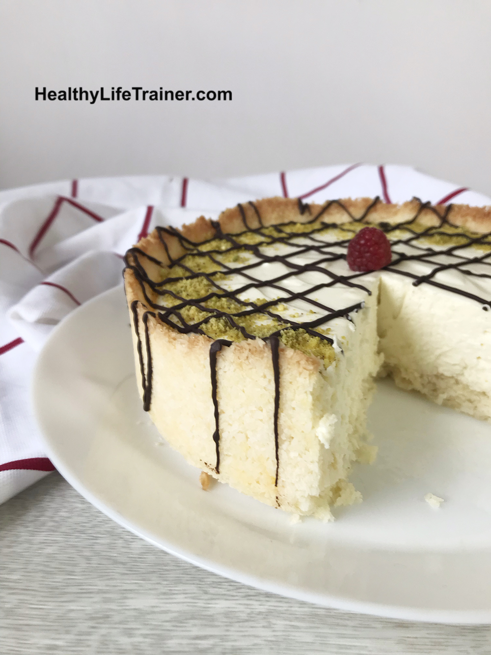 keto coconut cheesecake