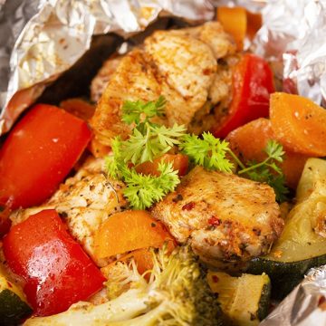 Foil pack cajun chicken and veggies is an incredibly good dinner idea because it is simple and easy to make
