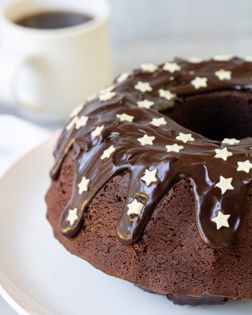 Chocolate Sour Cream Bundt Cake With Ganache