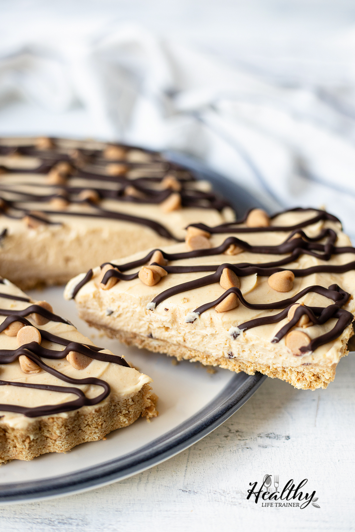Old Fashioned Peanut Butter Pie (No Bake)