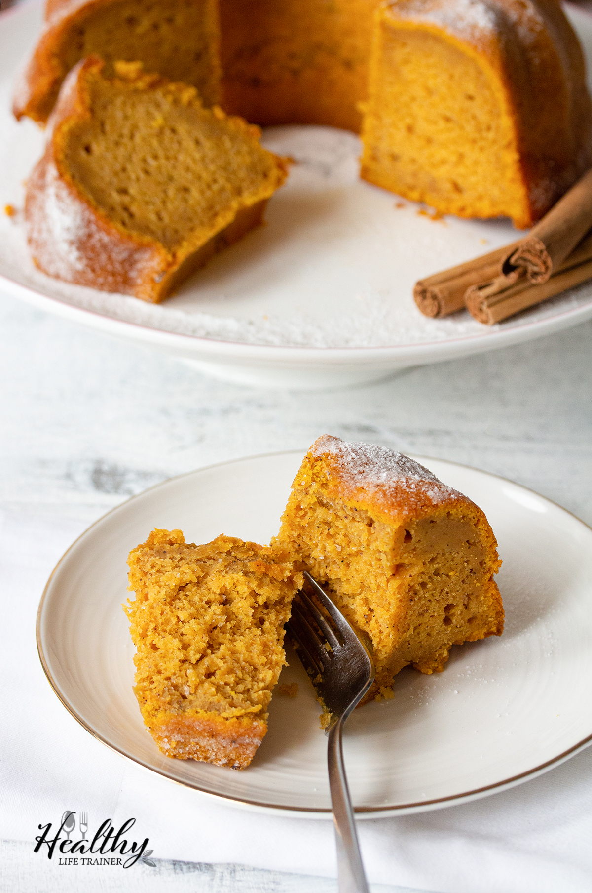 easy Pumpkin Bundt Cake