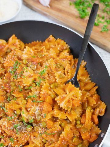 Easy One-Pot Pasta with Veggies