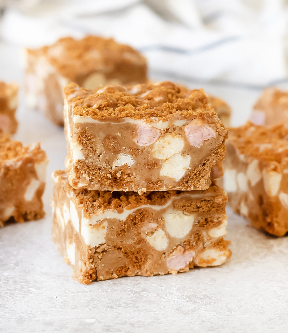 Biscoff Rocky Road is a delicious, easy, and no-bake dessert