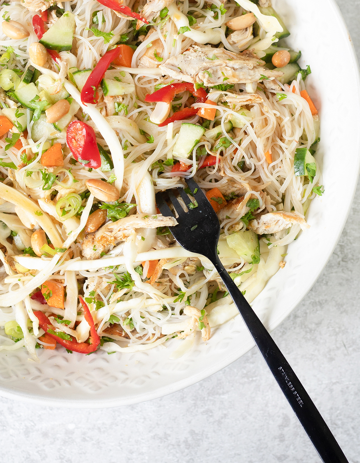 Vietnamese Chicken Noodle Salad – A fresh, delicious and healthy salad.