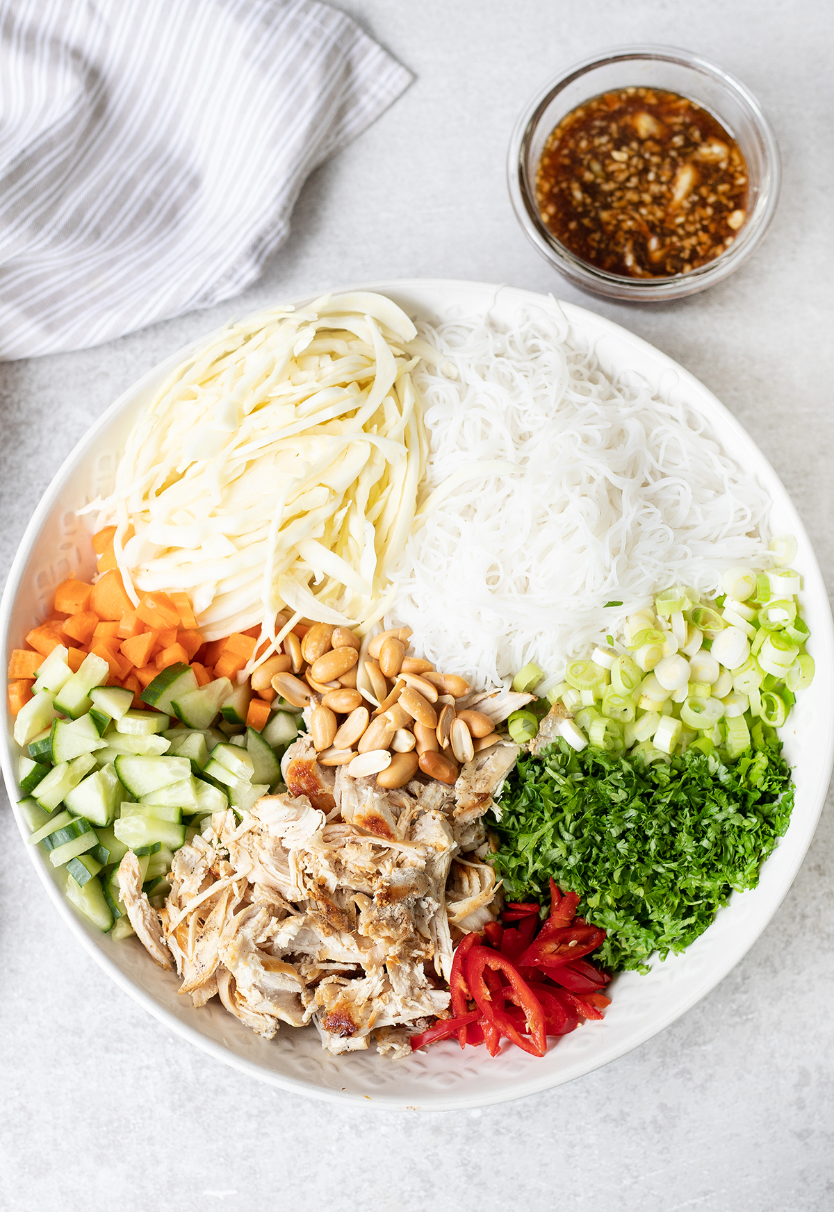 Vietnamese Chicken Noodle Salad – A fresh, delicious and healthy salad