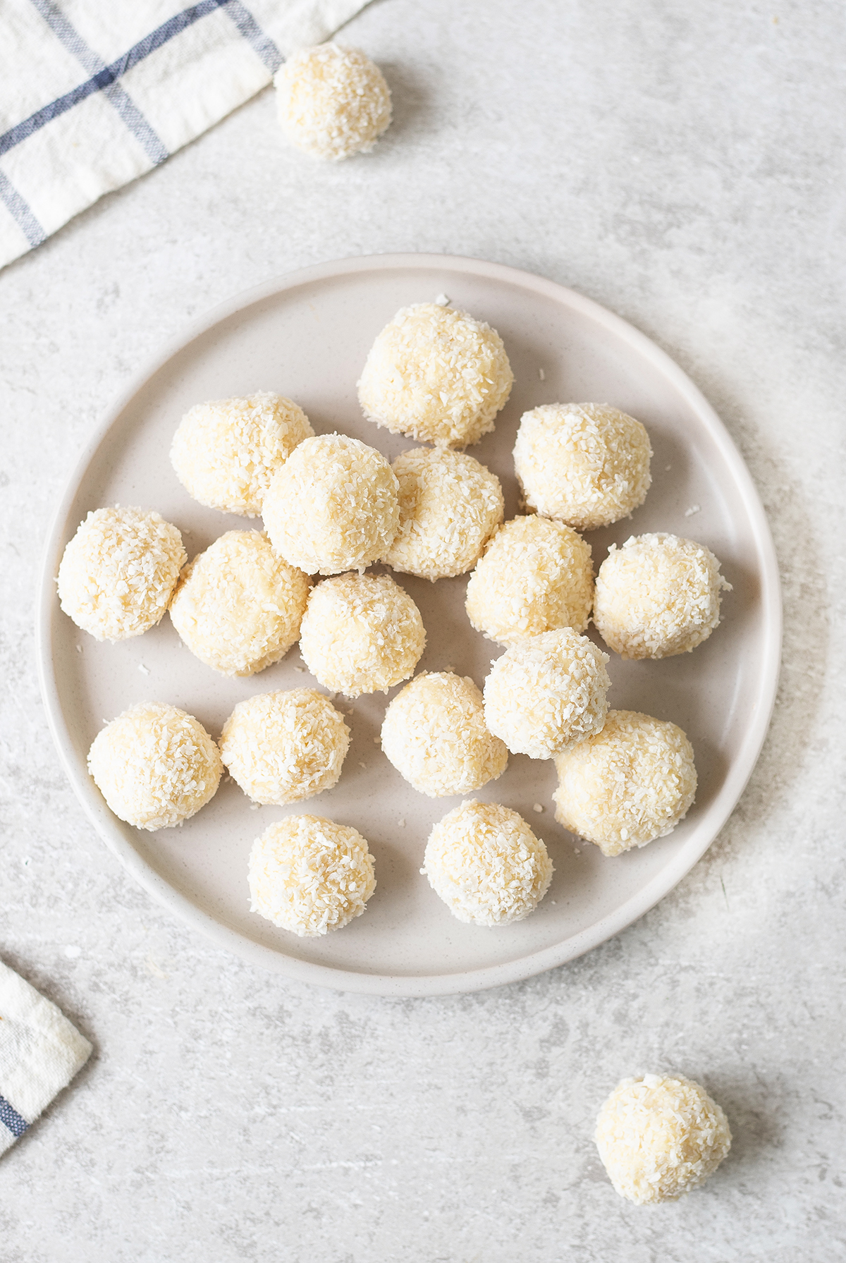 White Chocolate Coconut Truffles