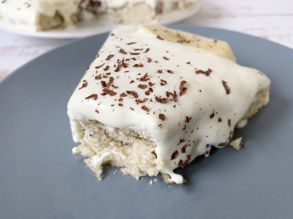 Keto Banana Cake With Cream Cheese Frosting