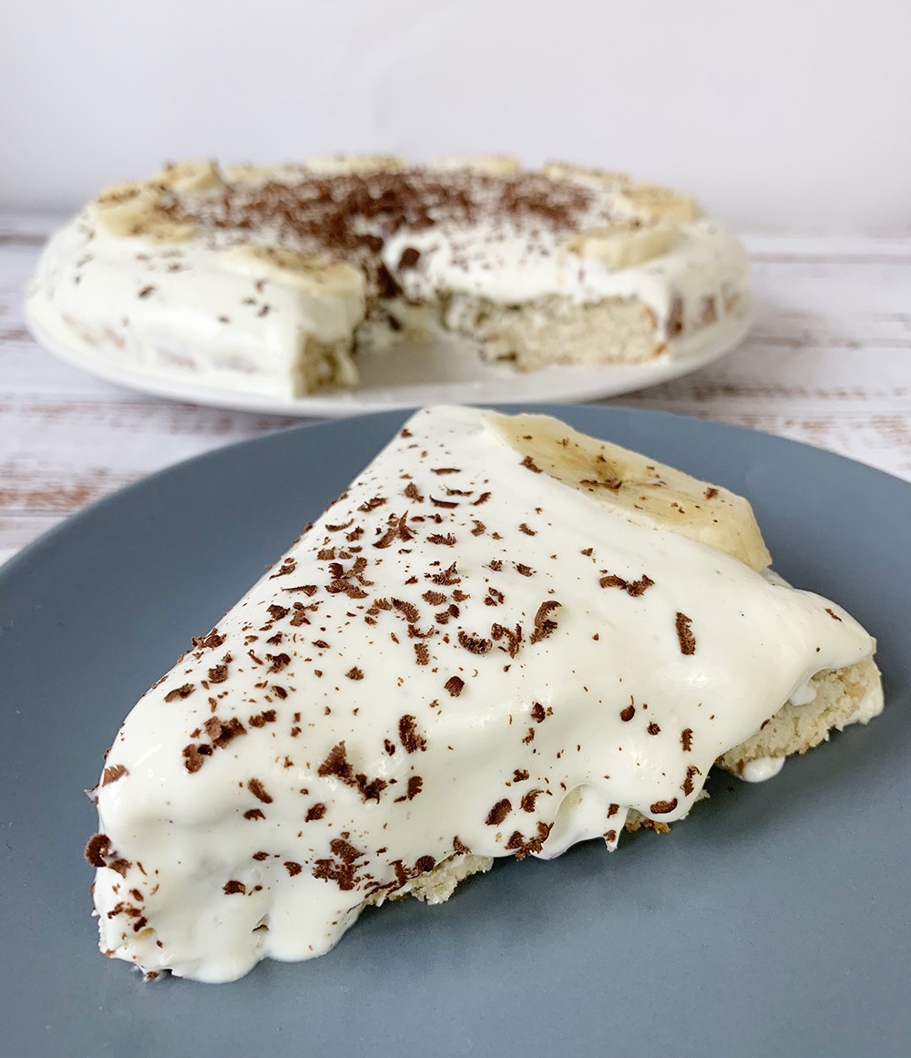 Keto Banana Cake With Cream Cheese Frosting