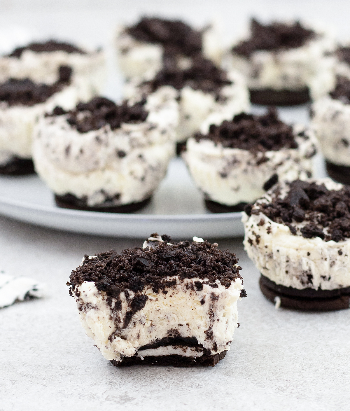 Oreo Cheesecake Bites