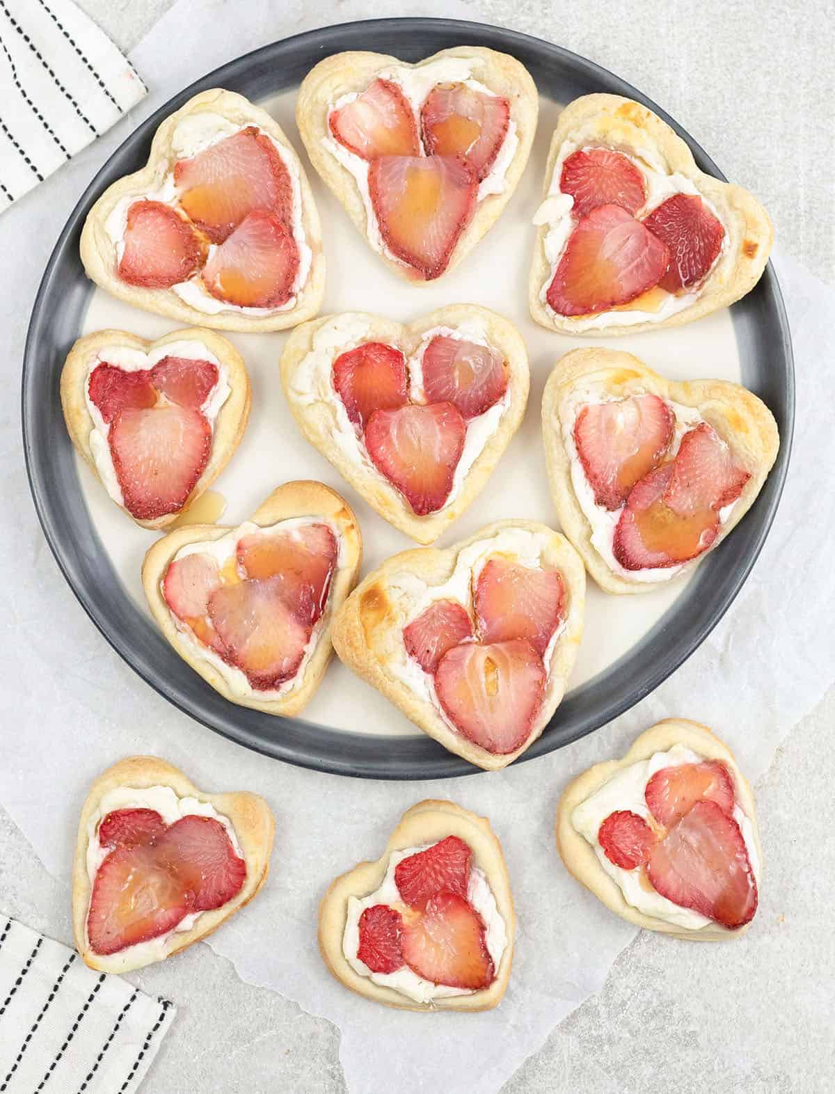 Easy Puff Pastry Strawberry Tarts