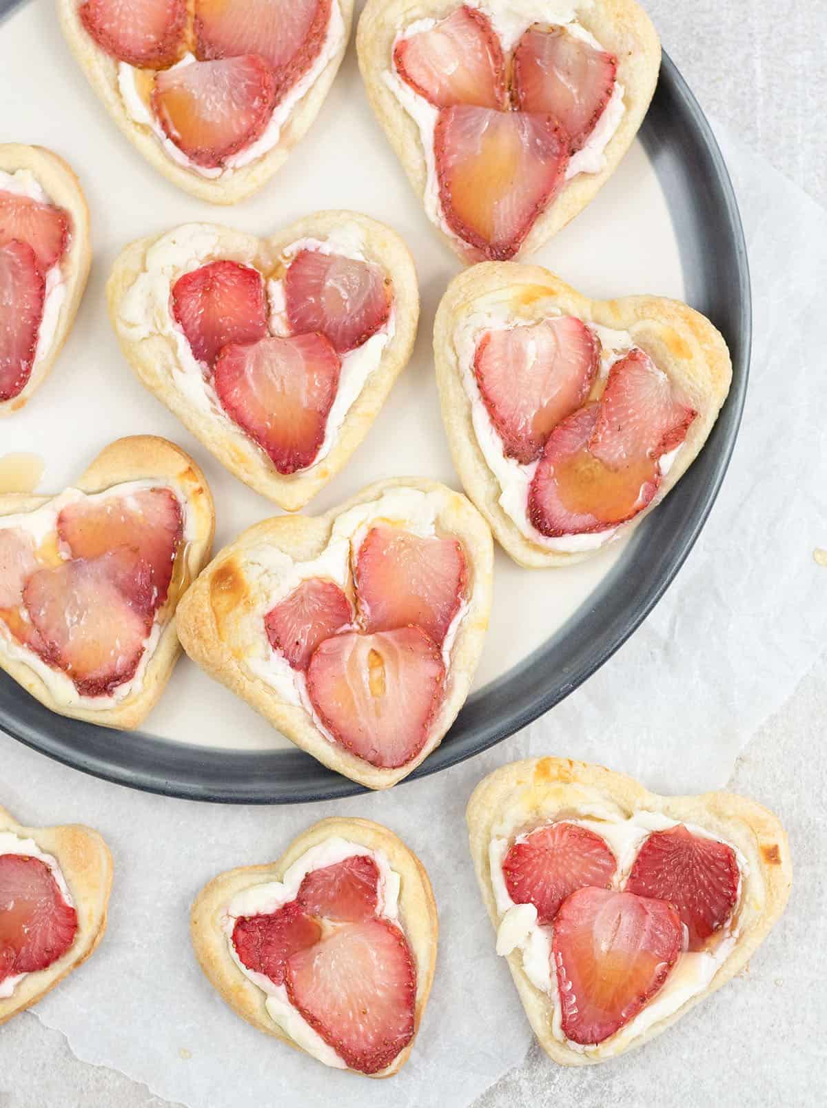 Easy Puff Pastry Strawberry Tarts
