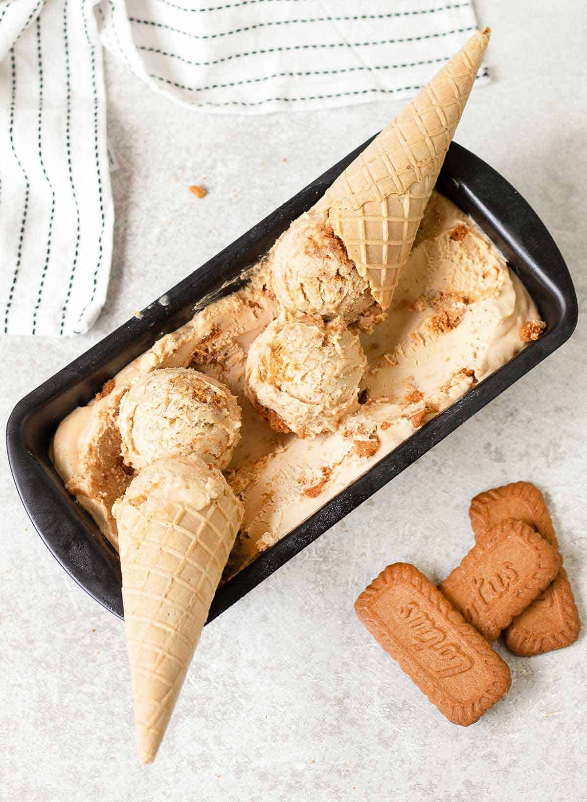 Biscoff Ice Cream balls, cones and some Biscoff biscuits.