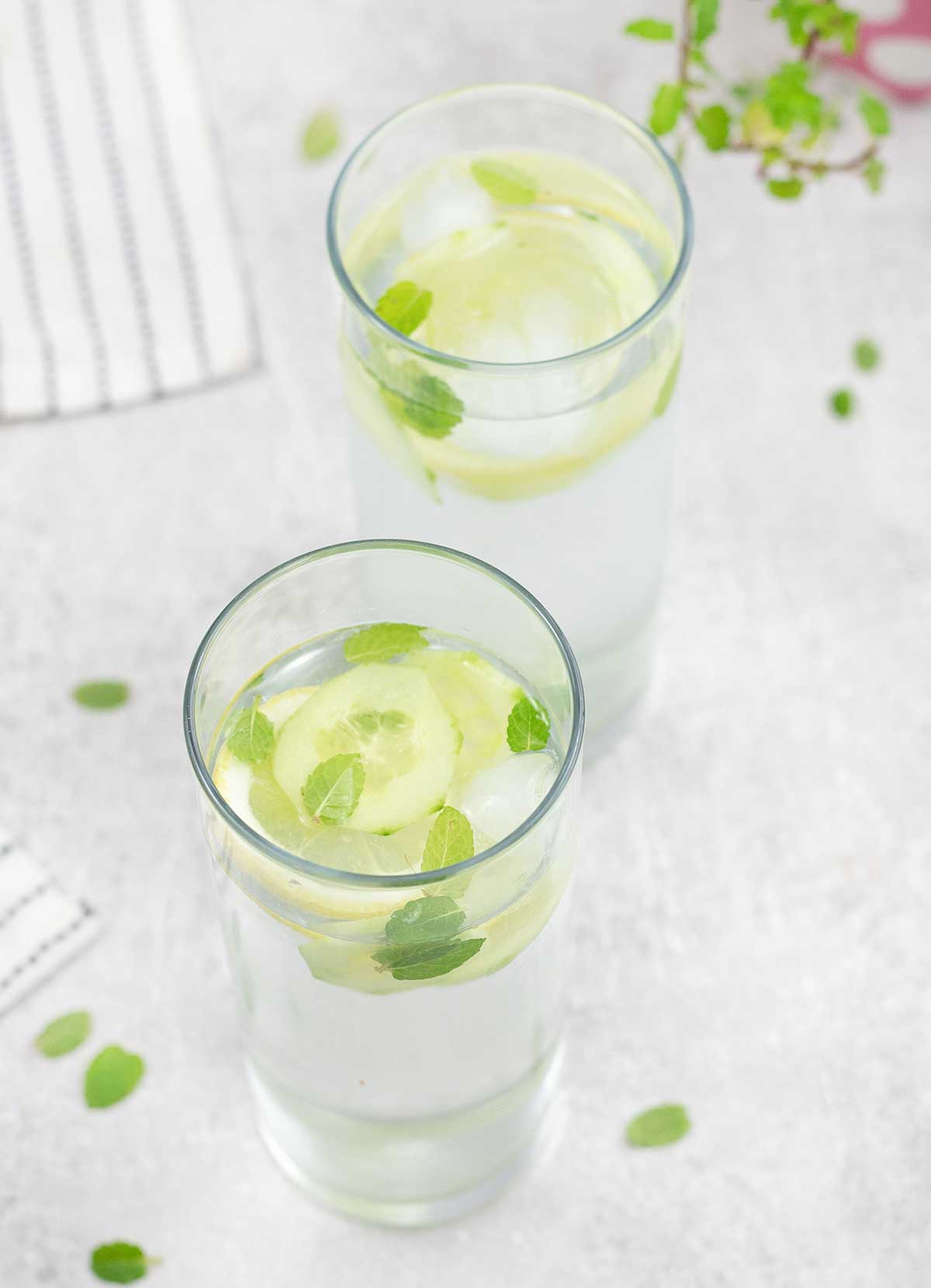 How to make cucumber water