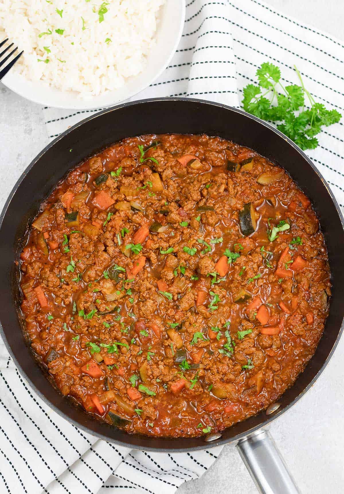 Quorn Bolognese in a large pan.