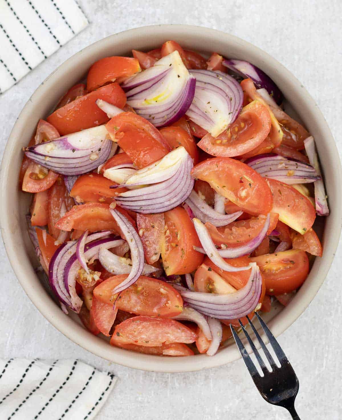 Italian Tomato And Onion Salad