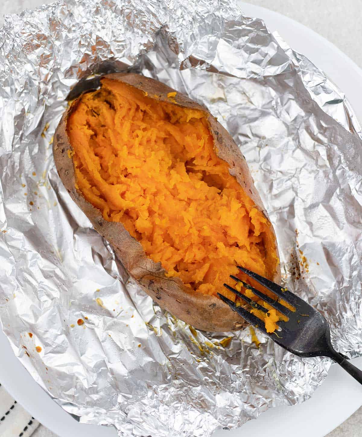 How to Bake Sweet Potatoes in Foil