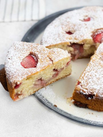 French Strawberry Cake slice