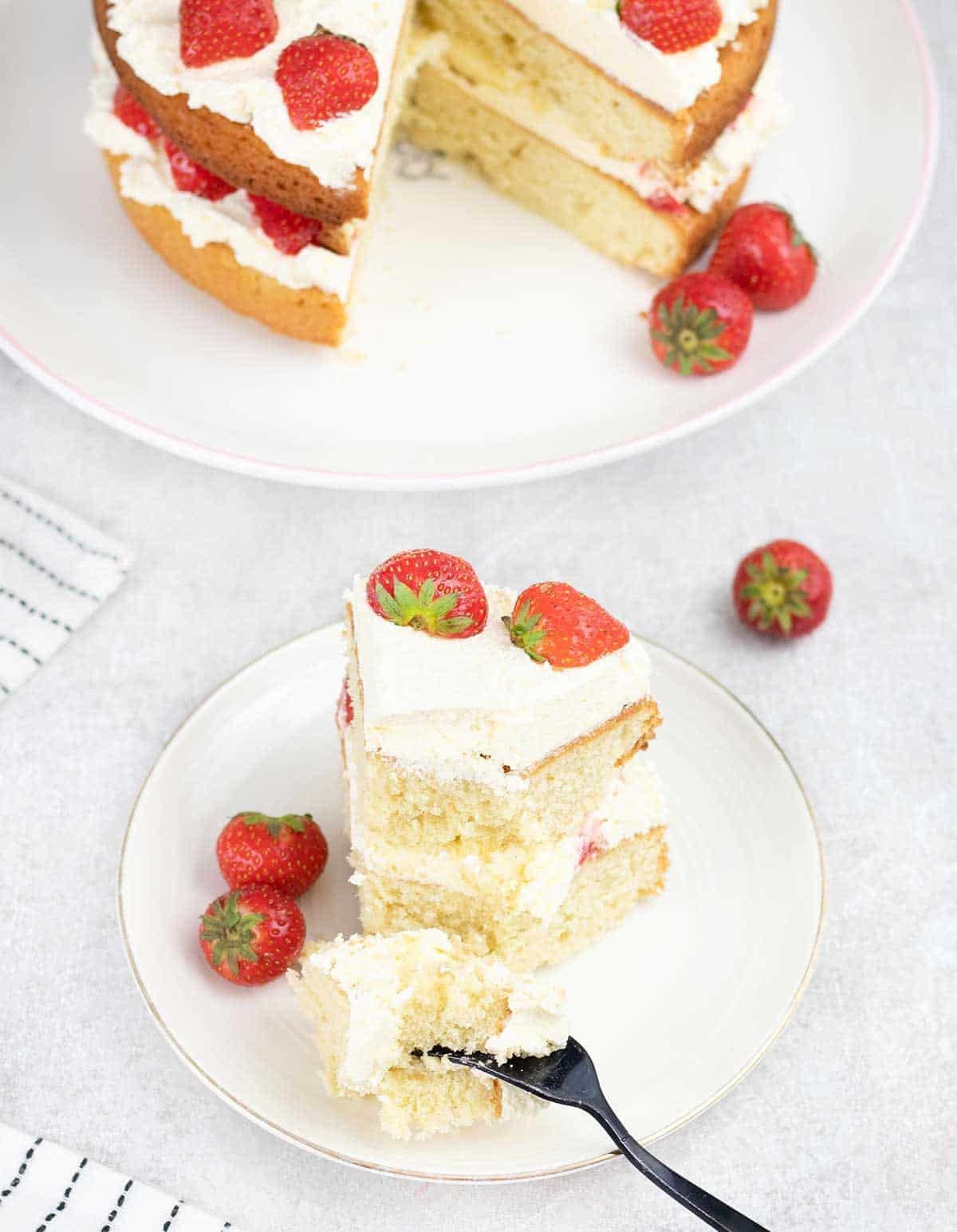 a forkful of Strawberry Sponge Cake.