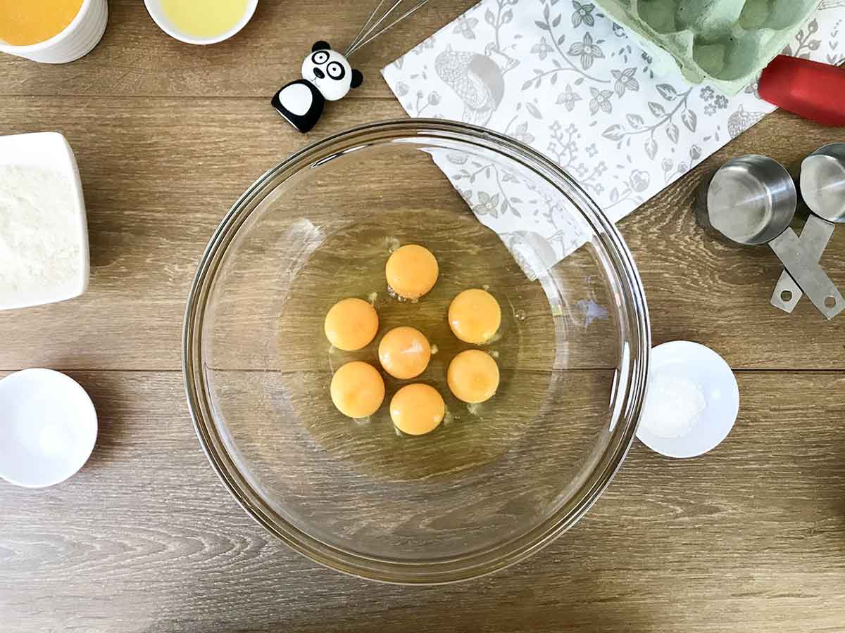 7 eggs in a mixing bowl.