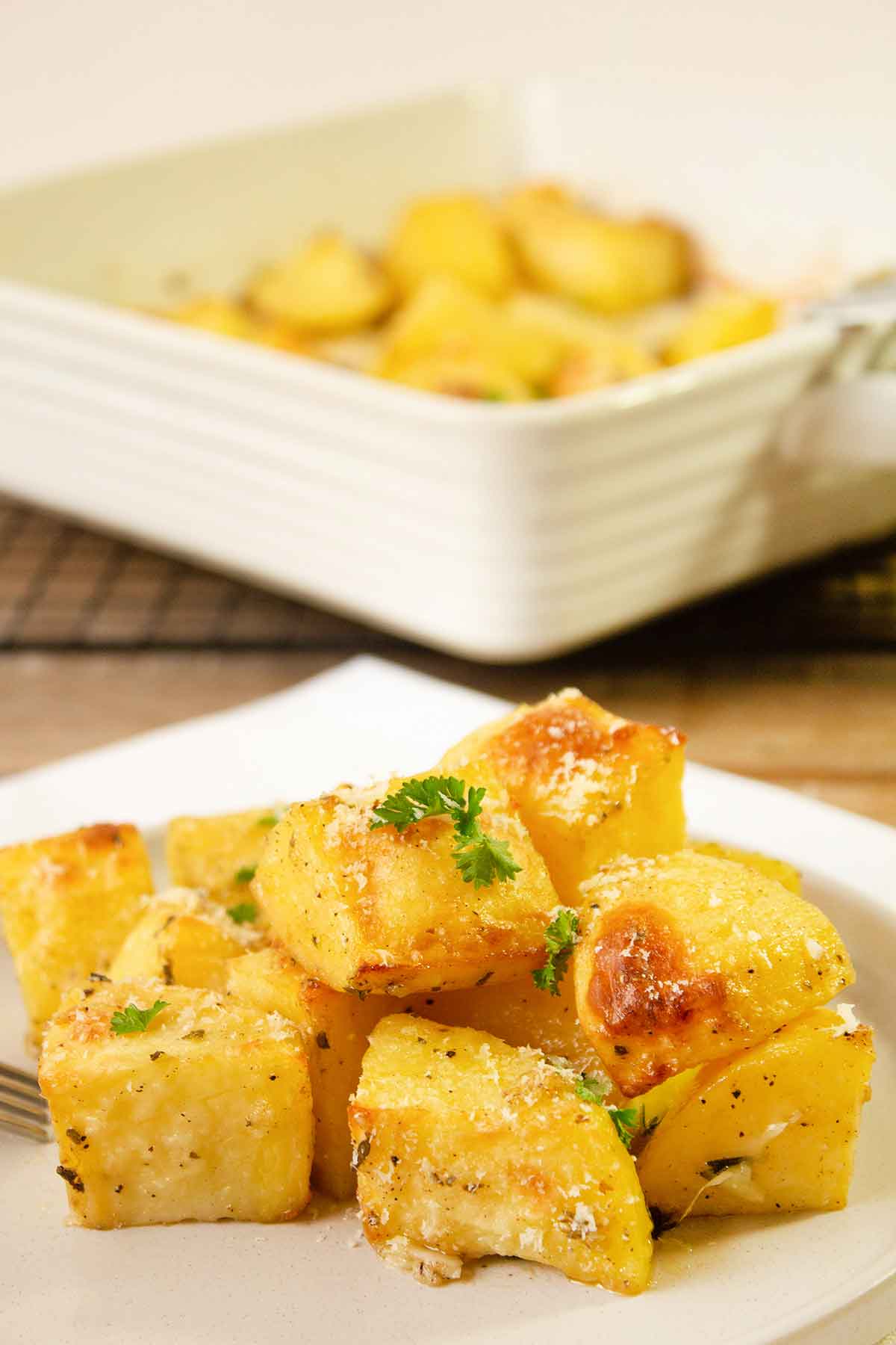 cooked potatoes in a serving plate.