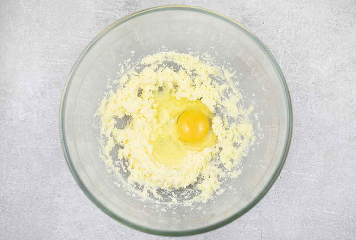crack an egg into this mixture.