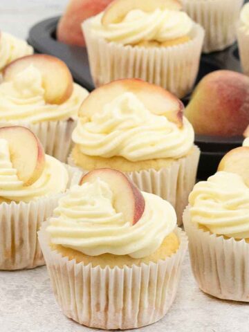 Peach cupcakes.
