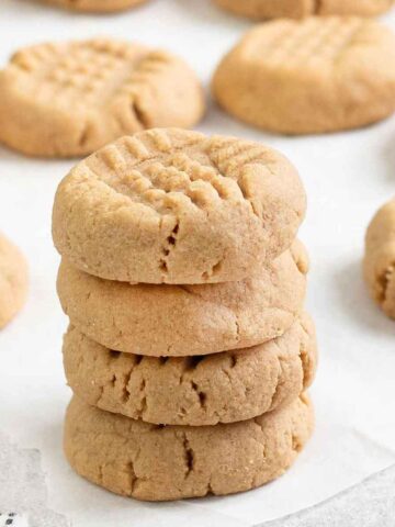 Almond Flour Peanut Butter Cookies (gluten-free).